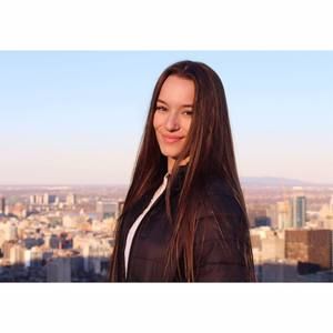 Meet your Posher, Alexandra